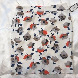 Nine West Floral Pencil Skirt; size 12 NWT